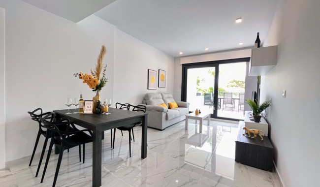 Sprzedaż - Apartament - Torrevieja - Costa Blanca South