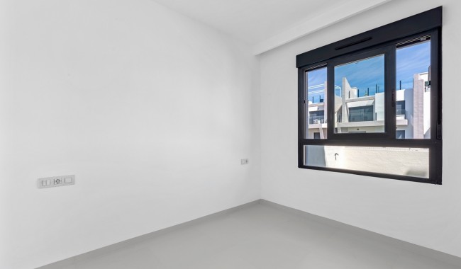 Sprzedaż - Apartament - San Miguel de Salinas - Costa Blanca South