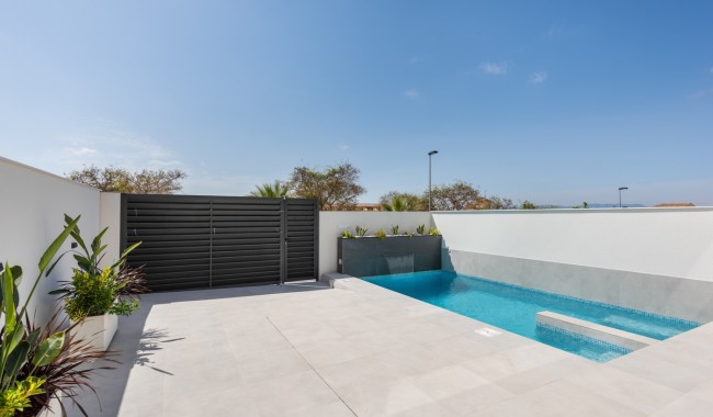 Nybyggnation - Vertikalt delad - Benijófar