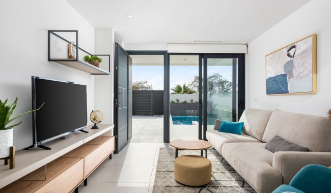 Nybyggnation - Vertikalt delad - Benijófar