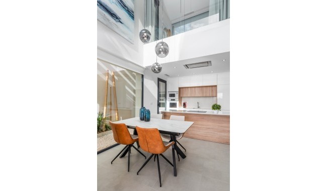 Nybyggnation - Vertikalt delad - Benijófar