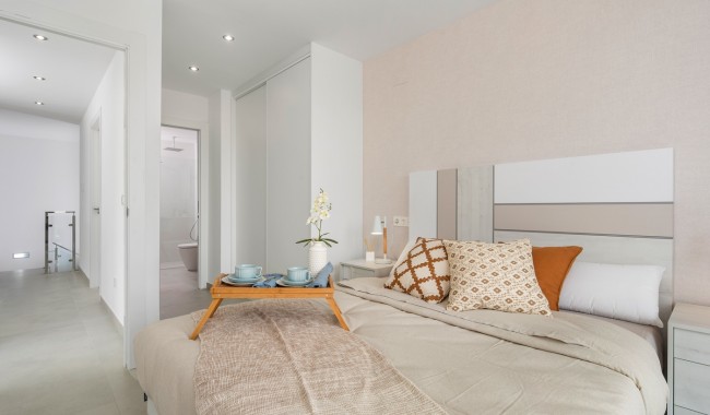 Nybyggnation - Vertikalt delad - Benijófar