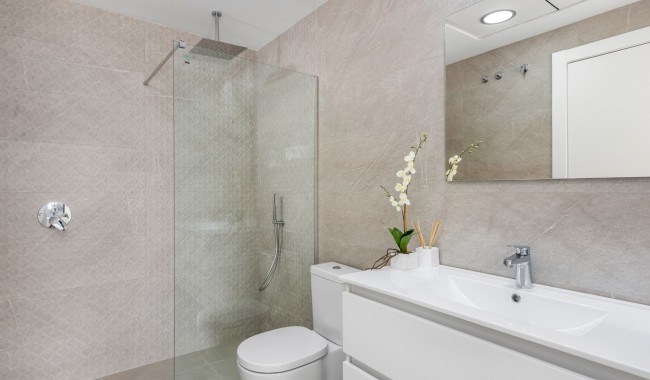 Nybyggnation - Vertikalt delad - Benijófar