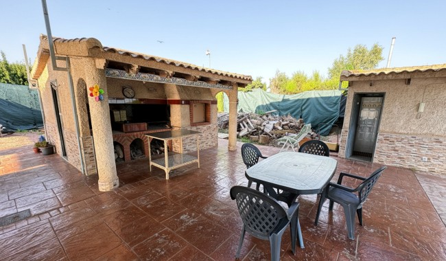 Brukt - Finca - Catral