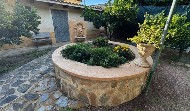 Brukt - Finca - Catral