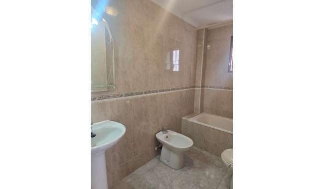 Begagnad - Lägenhet - Daya Vieja - Costa Blanca