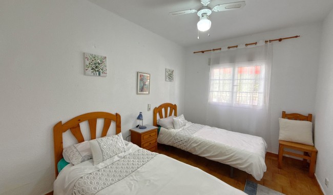 Segunda mano - Adosado - Orihuela - Villamartin