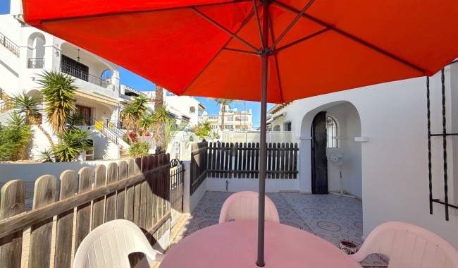 Segunda mano - Adosado - Orihuela - Villamartin