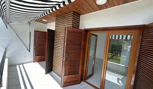 Segunda mano - Apartamento - Orihuela - Villamartín