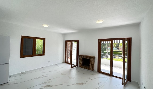 Segunda mano - Apartamento - Orihuela - Villamartín