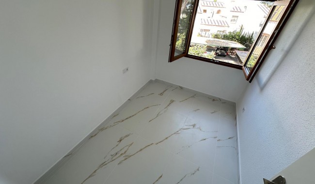 Segunda mano - Apartamento - Orihuela - Villamartín