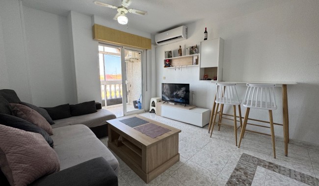 Sprzedaż - Apartament - Torrevieja - Torrevieja C