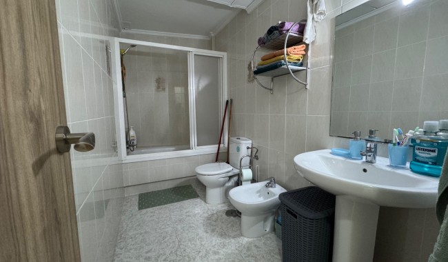 Sprzedaż - Apartament - Torrevieja - Torrevieja C