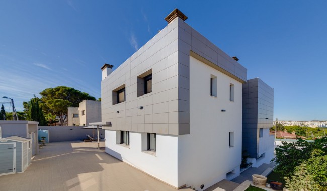 Sprzedaż - Willa - Torrevieja - Los Balcones