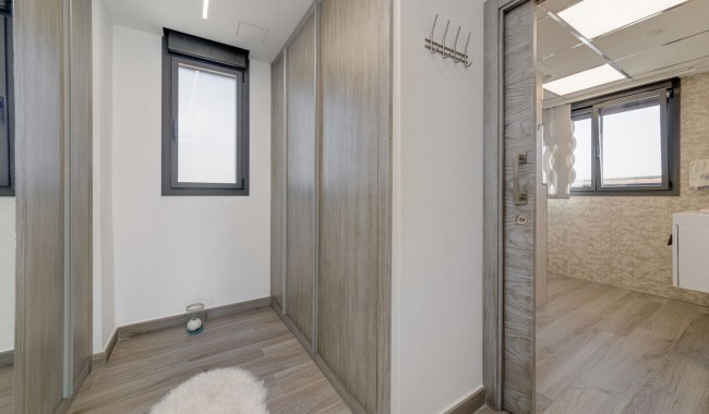 Sprzedaż - Willa - Torrevieja - Los Balcones