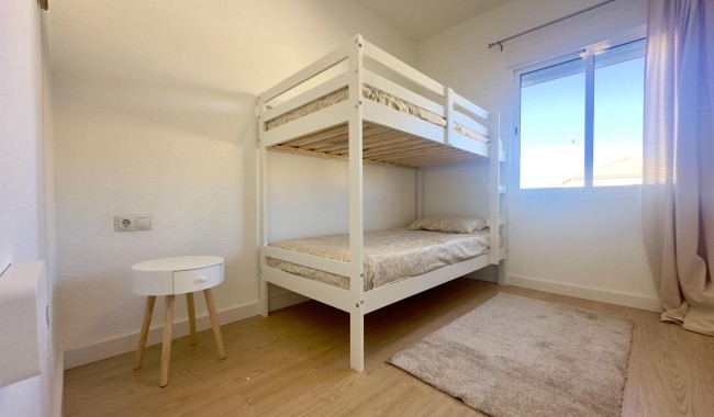 Sprzedaż - Apartament - Orihuela costa - La Regia