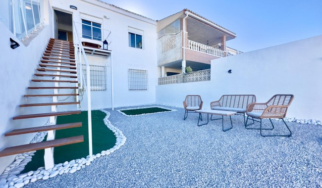 Sprzedaż - Apartament - Orihuela costa - La Regia