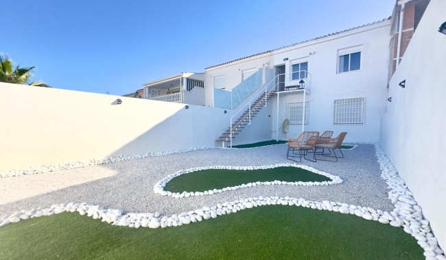 Sprzedaż - Apartament - Orihuela costa - La Regia