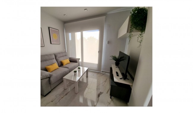 Sprzedaż - Apartament - Orihuela - Los Altos