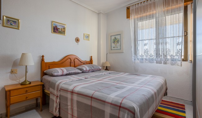 Sprzedaż - Apartament - Torrevieja - Torreta florida