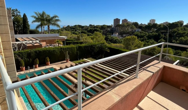 Resale - Villa - Orihuela Costa - Dehesa de Campoamor