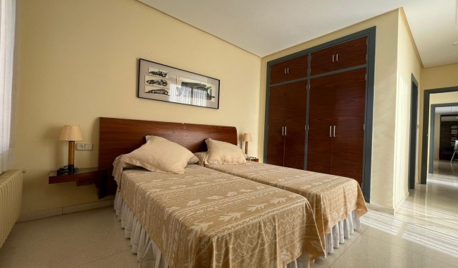 Resale - Villa - Orihuela Costa - Dehesa de Campoamor