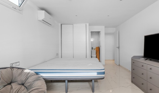 Sprzedaż - Willa - Ciudad Quesada