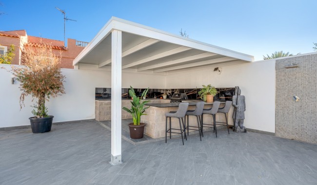 Sprzedaż - Willa - Ciudad Quesada