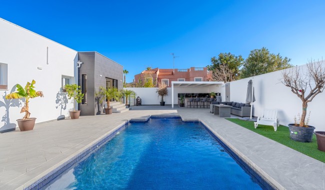 Sprzedaż - Willa - Ciudad Quesada