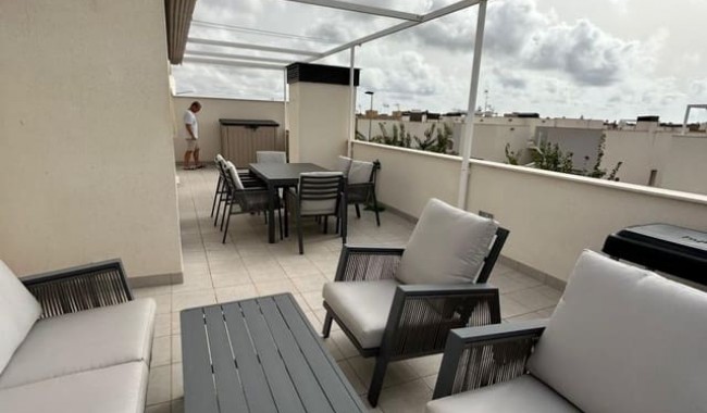 Brukt - Vertikaldelt - Santiago de la Ribera