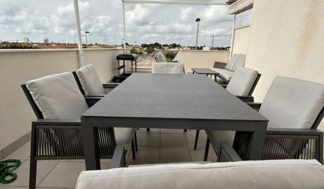 Brukt - Vertikaldelt - Santiago de la Ribera