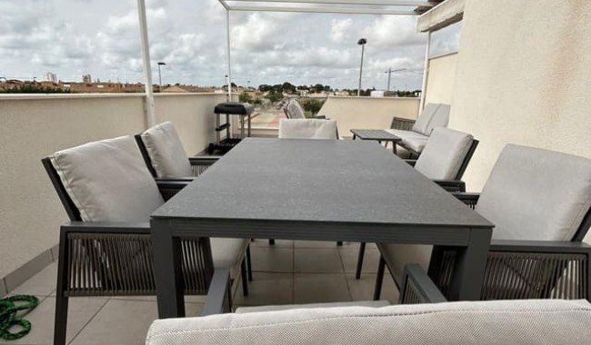 Brukt - Vertikaldelt - Santiago de la Ribera