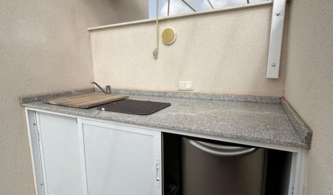 Brukt - Vertikaldelt - Santiago de la Ribera