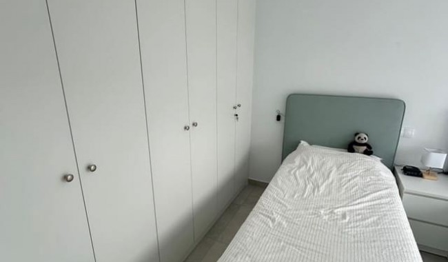 Brukt - Vertikaldelt - Santiago de la Ribera