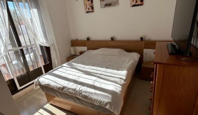 Segunda mano - Semi separado - Orihuela - Villamartín