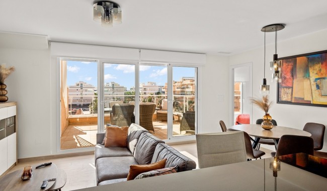 Resale - Apartment - Orihuela Costa - Los Dolses