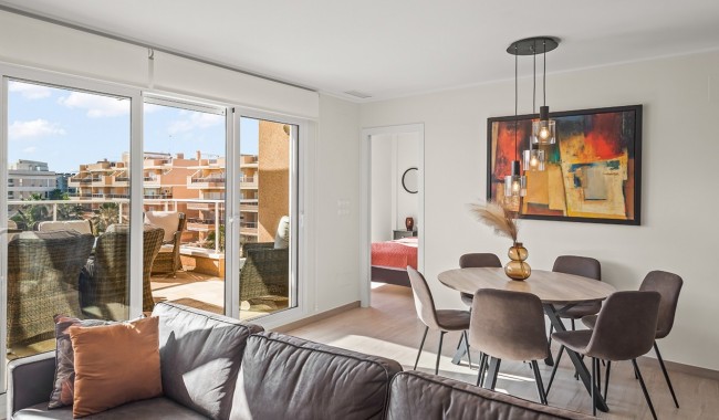 Resale - Apartment - Orihuela Costa - Los Dolses