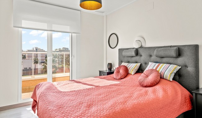 Resale - Apartment - Orihuela Costa - Los Dolses