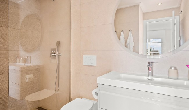 Resale - Apartment - Orihuela Costa - Los Dolses