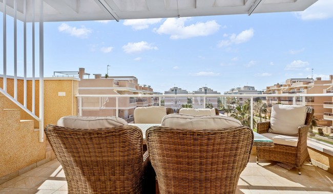 Resale - Apartment - Orihuela Costa - Los Dolses