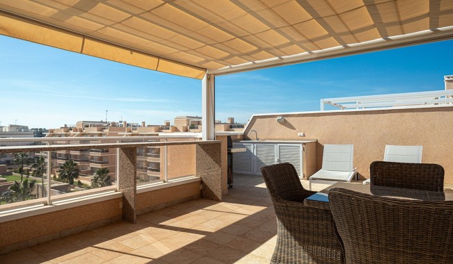 Resale - Apartment - Orihuela Costa - Los Dolses