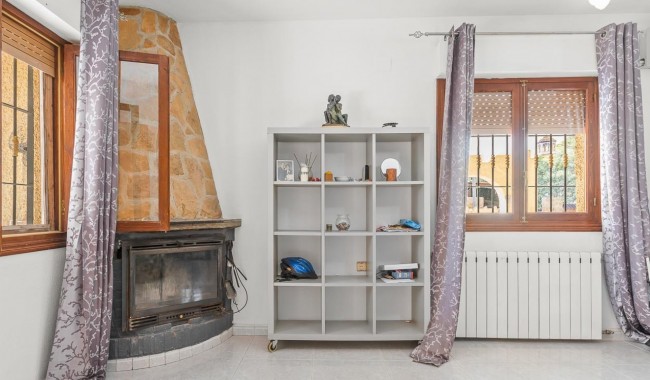 Brukt - Villa - Orihuela - Res. Las Filipinas