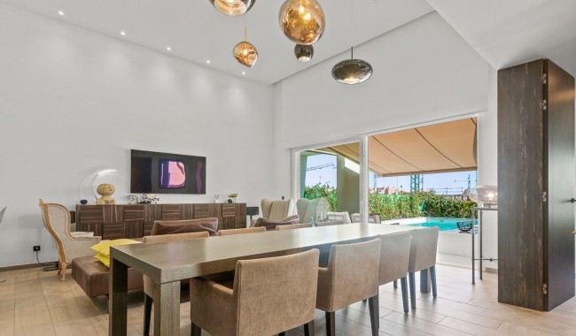 Brukt - Villa - Algorfa - La Finca golf