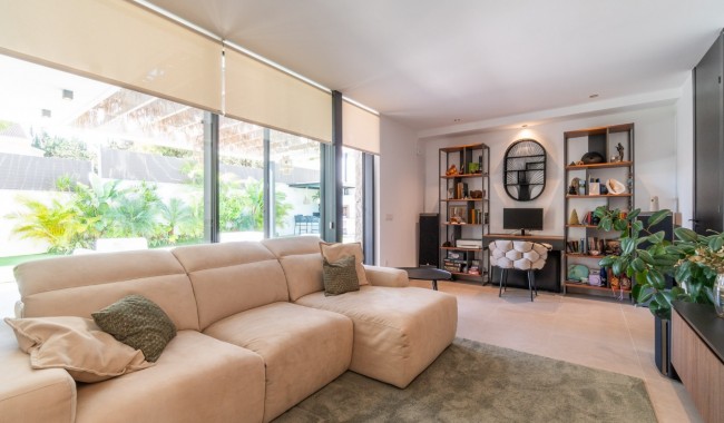 Sprzedaż - Willa - Torrevieja - Los Balcones