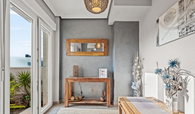 Begagnad - Villa - Orihuela Costa - Playa Flamenca