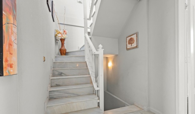 Begagnad - Villa - Orihuela Costa - Playa Flamenca