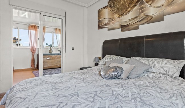 Begagnad - Villa - Orihuela Costa - Playa Flamenca