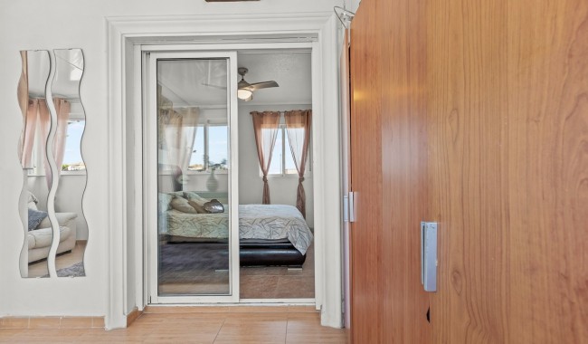 Begagnad - Villa - Orihuela Costa - Playa Flamenca