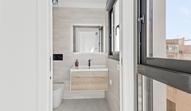 Sprzedaż - Apartament - Torrevieja - Playa del cura