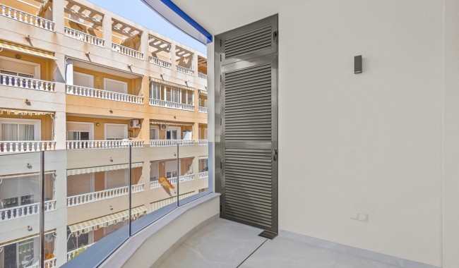 Sprzedaż - Apartament - Torrevieja - Playa del cura